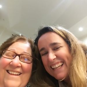 Meet your Posher, Carla